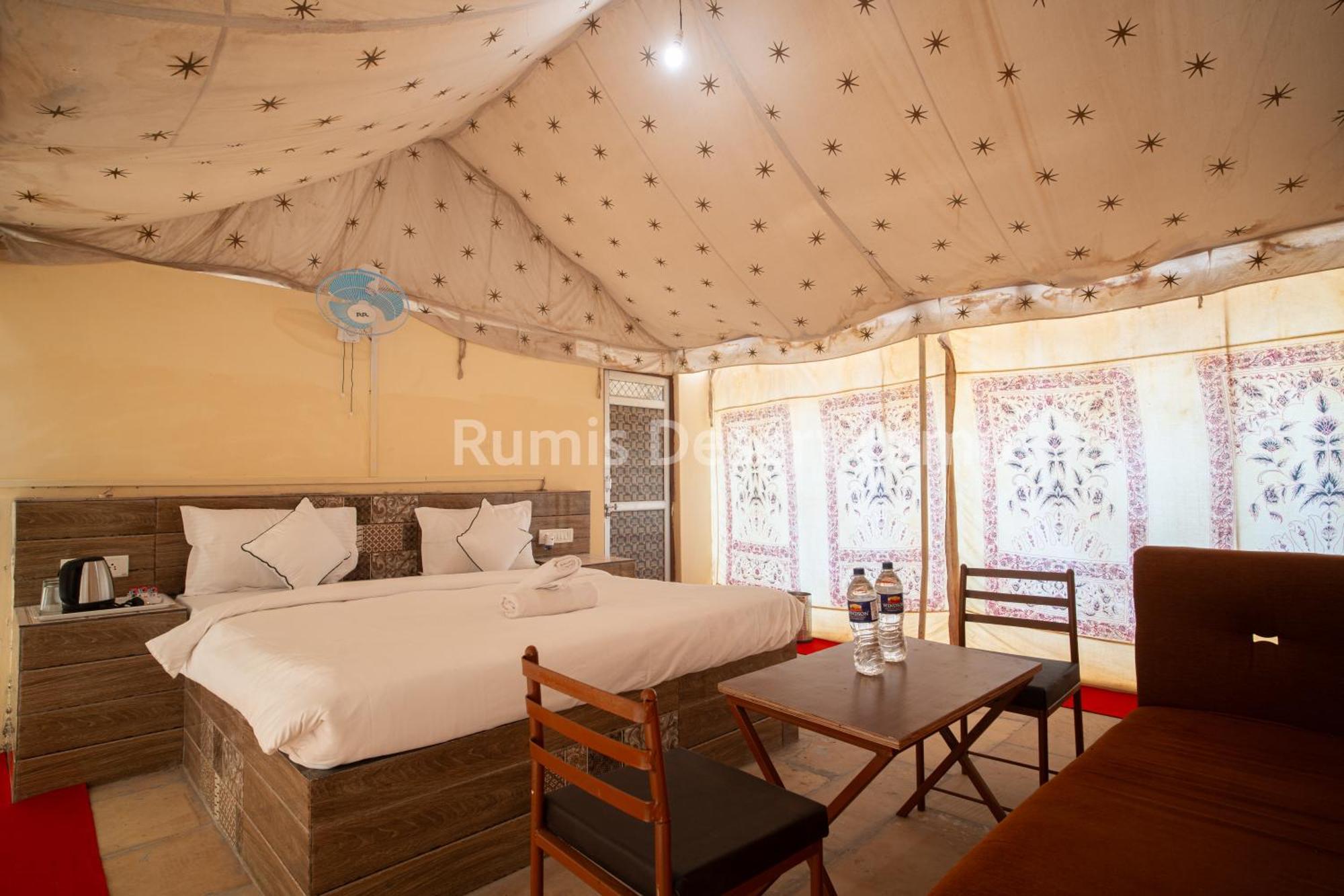 Apartemen 30 m² dengan 1 kamar tidur dan 1 kamar mandi pribadi di Benteng Jaisalmer Bagian luar foto