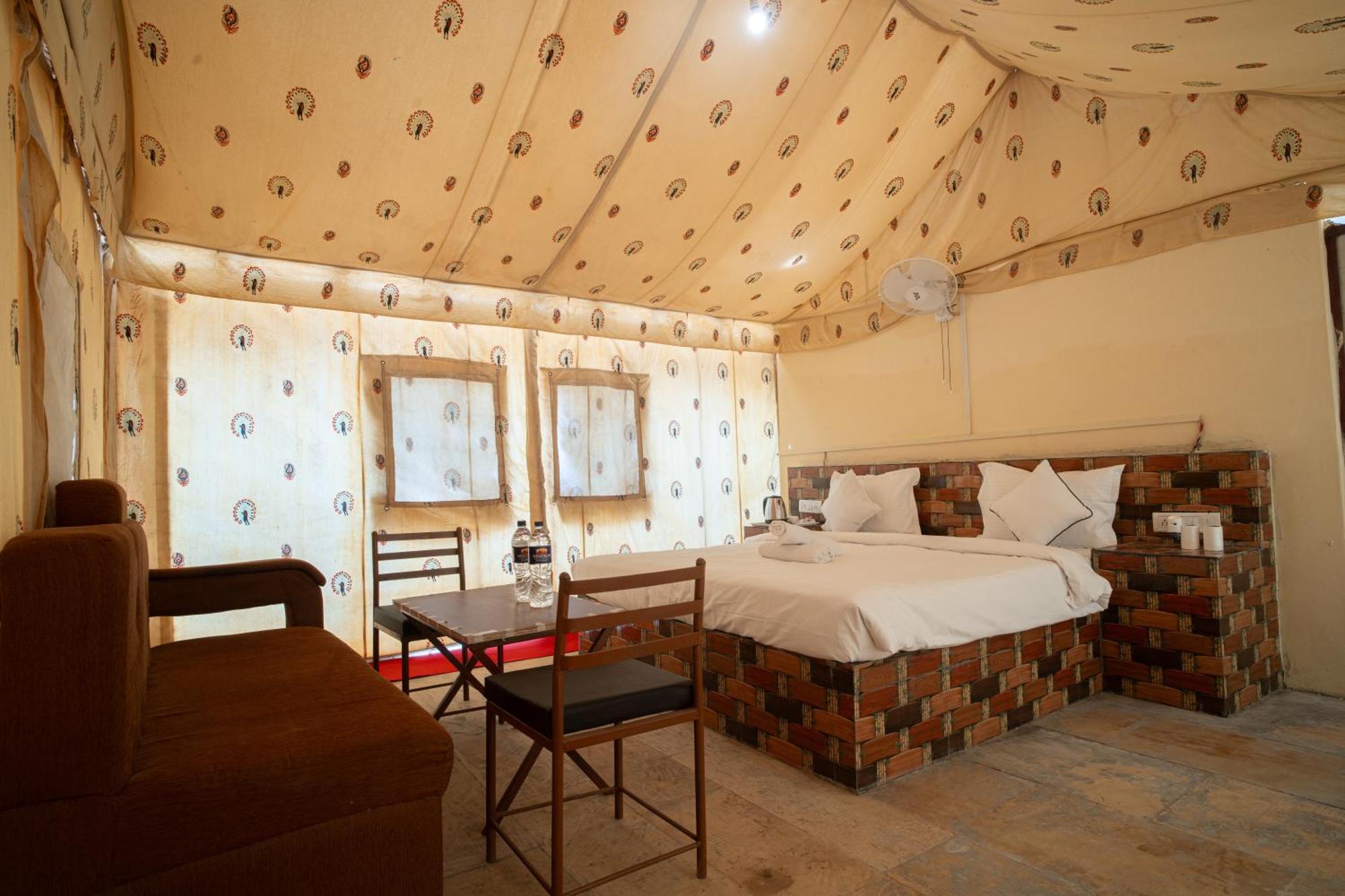 Apartemen 30 m² dengan 1 kamar tidur dan 1 kamar mandi pribadi di Benteng Jaisalmer Bagian luar foto